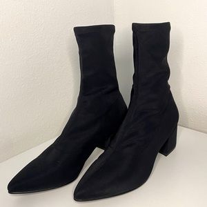 Vagabond Mesh Stretch Bootie